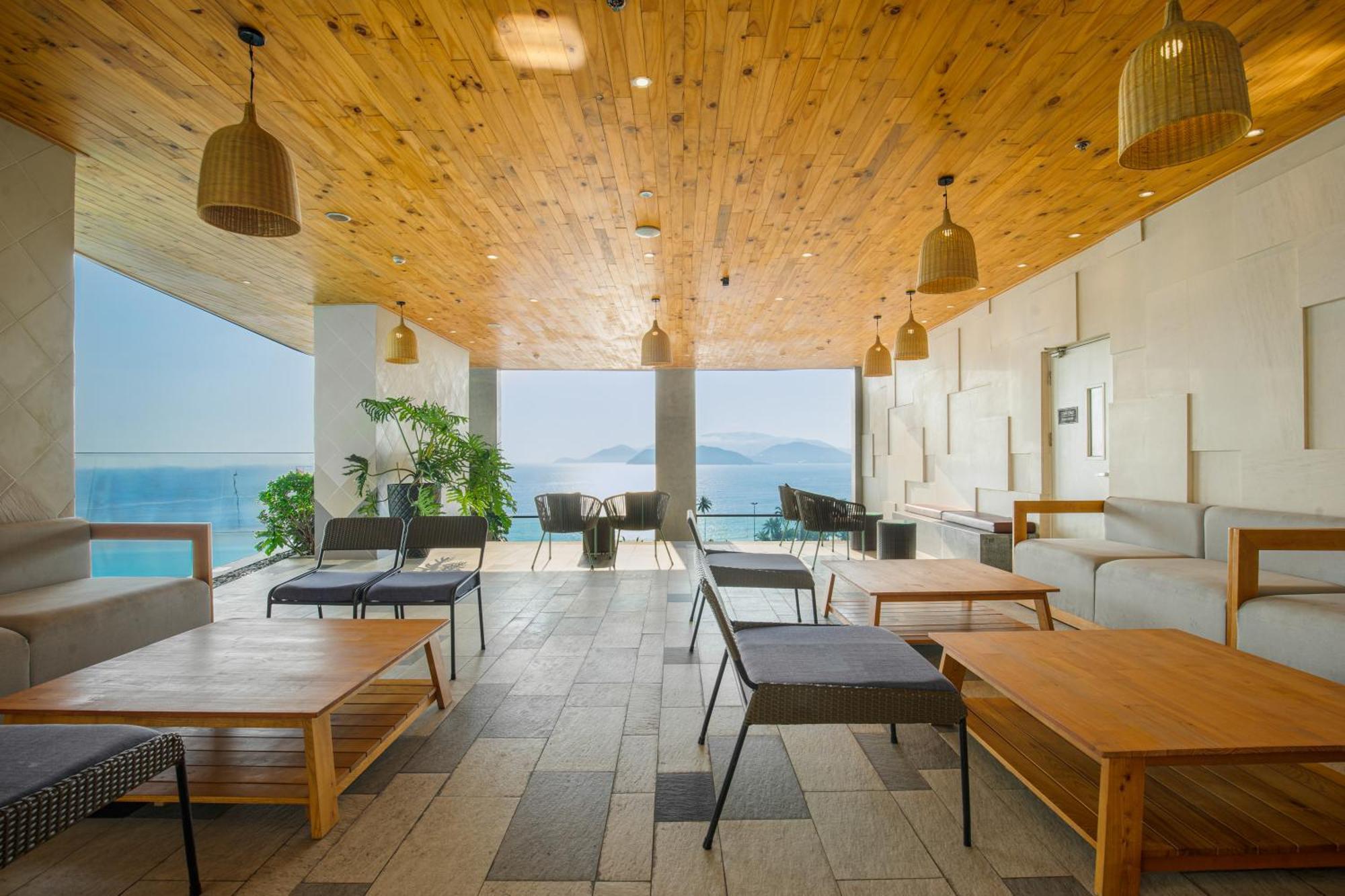 Capital Panorama Apartment Να Τρανγκ Εξωτερικό φωτογραφία